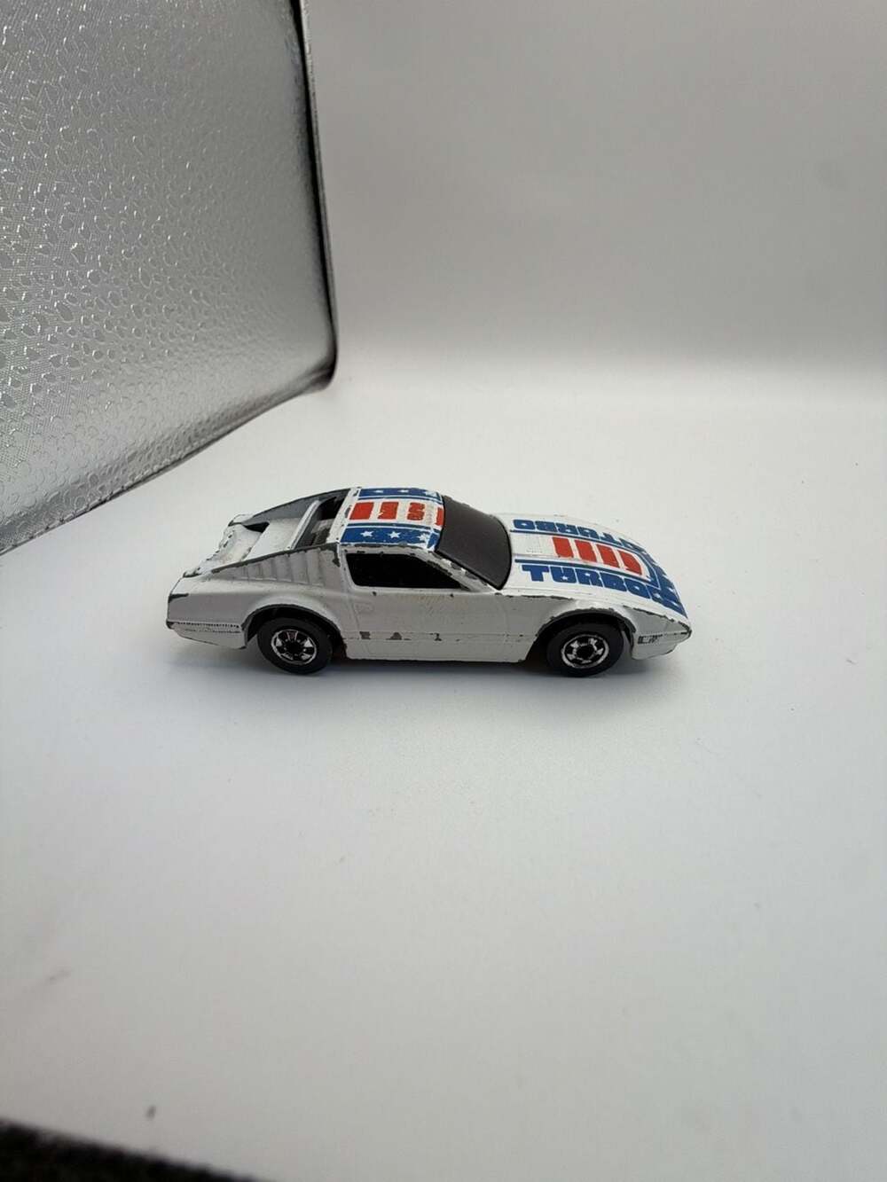 Hot Wheels Crack-Ups Smak Bak Nissan 200SX Turbo White 1983